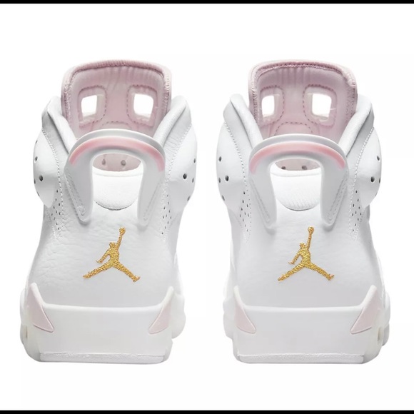 Women’s Air Jordan 6 Gold Hoop size 7.5 - Picture 7 of 10
